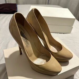 Jimmy school beige patent leather pumps size 38